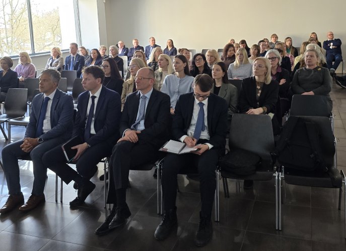 2025 metų veiklos apžvalga: aukštas procesinių sprendimų stabilumas ir dėmesys teismo atvirumui